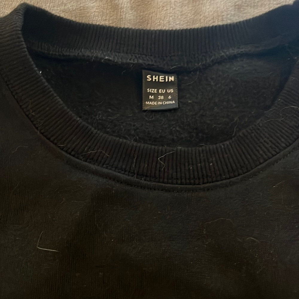 Crewneck - Picture 2 of 3